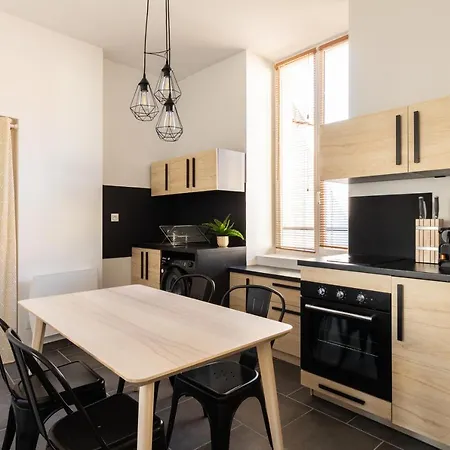 Dify Dumas - Valmy Appartement Lyon