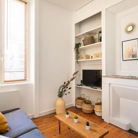 Dify Dumas - Valmy Appartement Lyon
